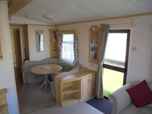 Posezení v ubytování 8 Berth panel heated on Coral Beach (Willerby Westmorland) + 24 fotografií