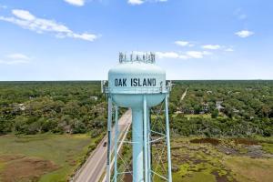Gallery image of Anchor Haven Ocean Views in Oak Island +38 photos
