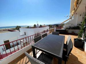 Balkón alebo terasa v ubytovaní Tarifa Oceanview Tu refugio con la puesta de sol
