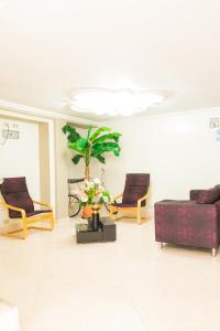 Χώρος καθιστικού στο HOTEL FUENTE DE ORO +2 φωτογραφίες