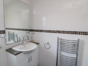 Ένα μπάνιο στο Orchard Lodge +28 φωτογραφίες