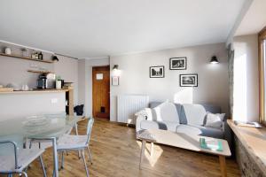 Cucina o angolo cottura di Stone house and dependance 7 pers