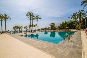 Bazén v ubytování Ocean House Bloque 3 Planta 1 By IVI Real Estate nebo v jeho okolí