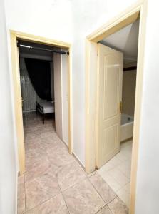 Fotografie z fotogalerie ubytování Lili's Apartment v destinaci Elefsina