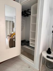 Postel nebo postele na pokoji v ubytování Estudio con piscina a 200 m de la playa