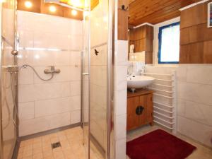 a bathroom with a shower and a sink at Bungalow, Wernsdorf in Wernsdorf +14 photos