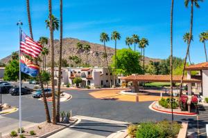 Üldine mäevaade või majutusasutusest Scottsdale Camelback Resort pildistatud vaade