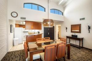 Köök või kööginurk majutusasutuses Scottsdale Camelback Resort