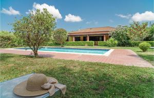 Bazén v ubytování Villa Dream nebo v jeho okolí + 18 fotografií