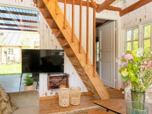 TV a/nebo společenská místnost v ubytování Holiday home Hovborg XI