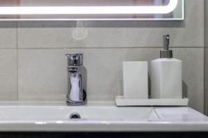 Zdjęcie z galerii obiektu Amplio y Luminoso en Leioa w mieście Leioa