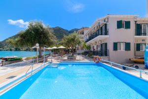 The swimming pool at or close to Nikiana Club - Studio 10