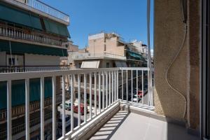 Балкон или терраса в “Athens Cosmos” Apartment in Neos Kosmos