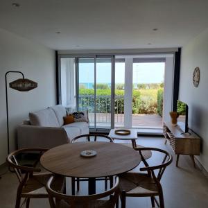 Χώρος καθιστικού στο Coté Mer