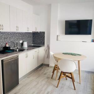Kuchyň nebo kuchyňský kout v ubytování "Casa Jasmin" 14 Calle Medina Quesada