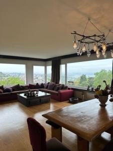Gallery image of Luxury Apartment With Sea and Forest View in Istanbul