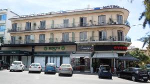 Gallery image of Miramare Hotel in Athens