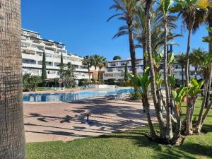 Bazén v ubytování Spirit of Mojacar Playa Resort 'Casa Juana' nebo v jeho okolí