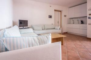 Photo de la galerie de l'établissement Village Cugnana Verde Lovely Apt -Terrace&Parking!, à Cugnana Verde