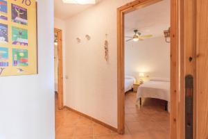 Photo de la galerie de l'établissement Village Cugnana Verde Lovely Apt -Terrace&Parking!, à Cugnana Verde 12 autres photos