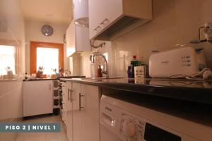 Fotografia z galérie ubytovania Pisos Baza, Tres apartmentos en Baza Central v destinácii Baza
