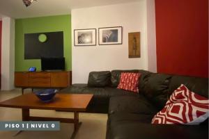 Posedenie v ubytovaní Pisos Baza, Tres apartmentos en Baza Central