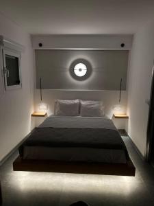 Tempat tidur dalam kamar di Mikro Petrino