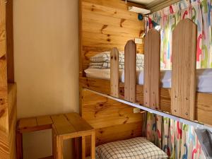 Letto o letti in una camera di Gift Box Hostel