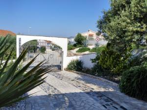 Fotografia z galérie ubytovania Villa Grande Vista - Spacious 3 BR Apartment with Large terrace and Fantastic sea view v Trogiri