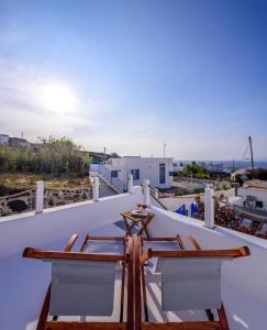 Gallery image of Casa Delle Botti Cave House Santorini Oia Finikia in Foinikiá