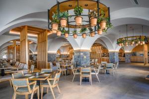 Restoran või mõni muu söögikoht majutusasutuses Creta Maris Resort