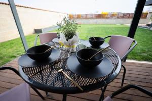 A garden outside Tiny Zwick