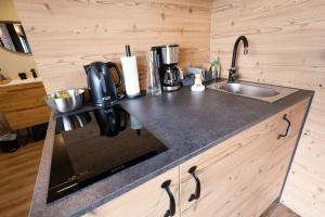 A kitchen or kitchenette at Tiny Zwick
