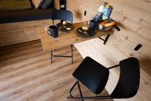 A seating area at Tiny Zwick