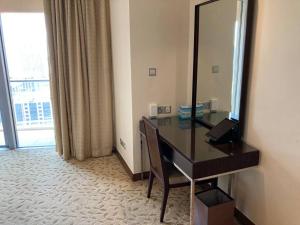 TV a/nebo společenská místnost v ubytování Luxury stay at The Address Dubai Mall Residence
