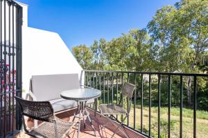 Balkón alebo terasa v ubytovaní Stunning terrace penthouse with pool in La Cala de Mijas by Costarentals - Ref 84
