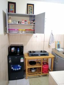 Una cocina o kitchenette en Nanyuki Mostays