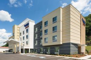 a rendering of the front of a hotel at Fairfield Inn & Suites by Marriott Bristol in Bristol