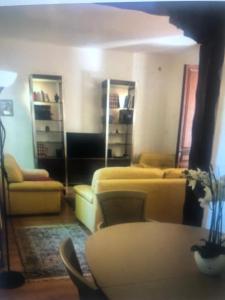 Ruang duduk di Metz-sud - Appartement 120 m2 dans maison du XVIII - Jouy aux Arches entre Nancy et Luxembourg - Proximité toutes commodités +5 gambar