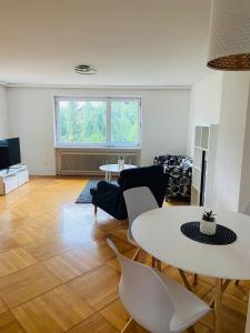 Posezení v ubytování Zentrale Wohnung Gmunden Alte Bäckerei
