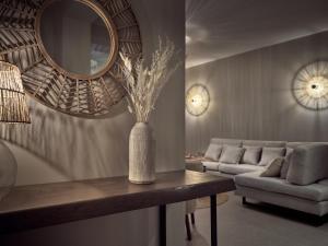 Posezení v ubytování Conte Gesto Villa, with Heated Pool, By ThinkVilla