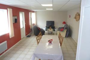 Fotografia z galérie ubytovania gite de Nïngles Outreau 6 personnes 2 chambres salle de bain chacune v destinácii Outreau