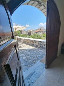 Splošen pogled na gorovje oz. razgled na gore, ki ga ponuja apartma