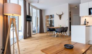 TV a/nebo společenská místnost v ubytování Hotel Residenz Hochalm - Joker Card Partner
