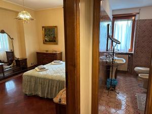 A bathroom at VILLA OLGA