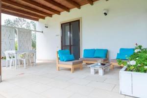 A seating area at Agriturismo Villa Tommaso
