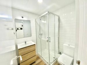 Łazienka w obiekcie Madrid Rio Amparo Usera