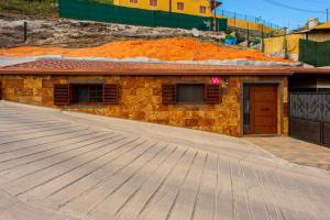 The building in which the holiday home is located