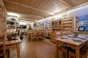 Posedenie v ubytovaní Góralski Gościniec & SPA