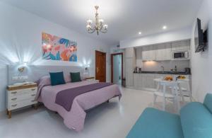 Posteľ alebo postele v izbe v ubytovaní Villa Augusto Cosy Romance